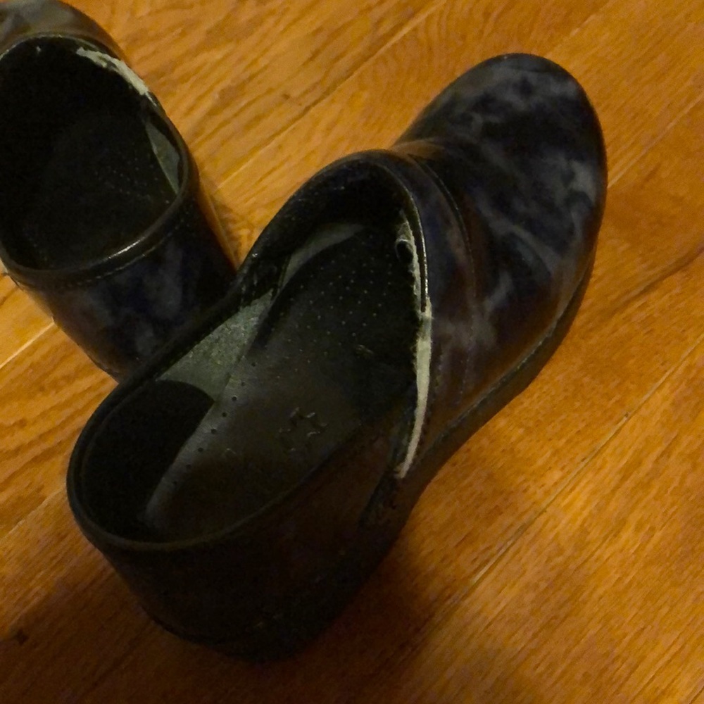 Dansko Size 39 Shoes - image 4